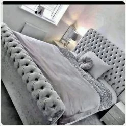 House Of Bling Furniture Boutique Classic Sleigh Scroll 60 Inches High. Beds