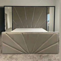 House Of Bling Furniture Boutique Luxury Soho Bed Complete With Mirrors Luxury Beds