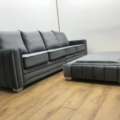 House Of Bling Furniture Boutique Oxford Sofa