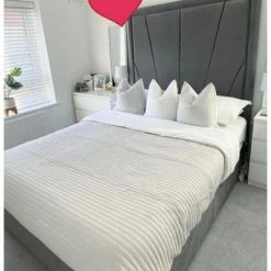 House Of Bling Furniture Boutique Beds Soho Bed