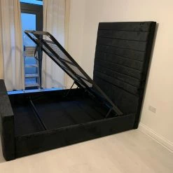 House Of Bling Furniture Boutique Louis Bed Beds