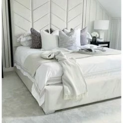 House Of Bling Furniture Boutique Beds Royal Duke Bed