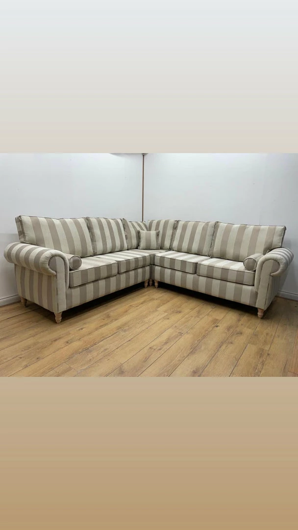 House Of Bling Furniture Boutique Royal Windsor Corner Sofa 4 House Of Bling Furniture Boutique Royal Windsor Corner Sofa