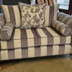 House Of Bling Furniture Boutique Royal Windsor Sofa In Grey