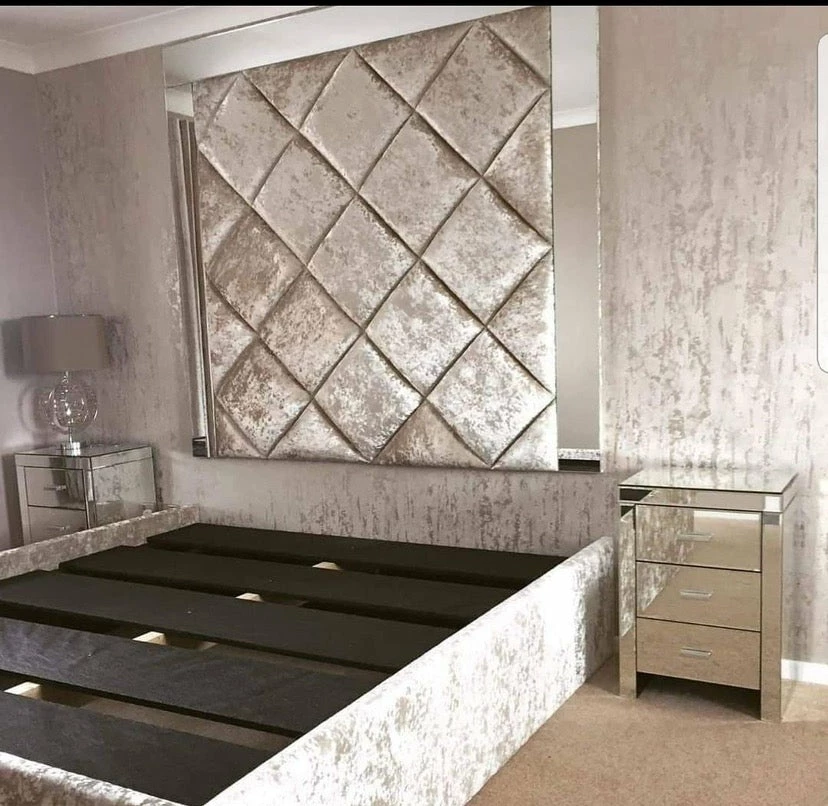 House Of Bling Furniture Boutique Beds Mirrored Cheshire Bed. 3 House Of Bling Furniture Boutique Beds Mirrored Cheshire Bed.