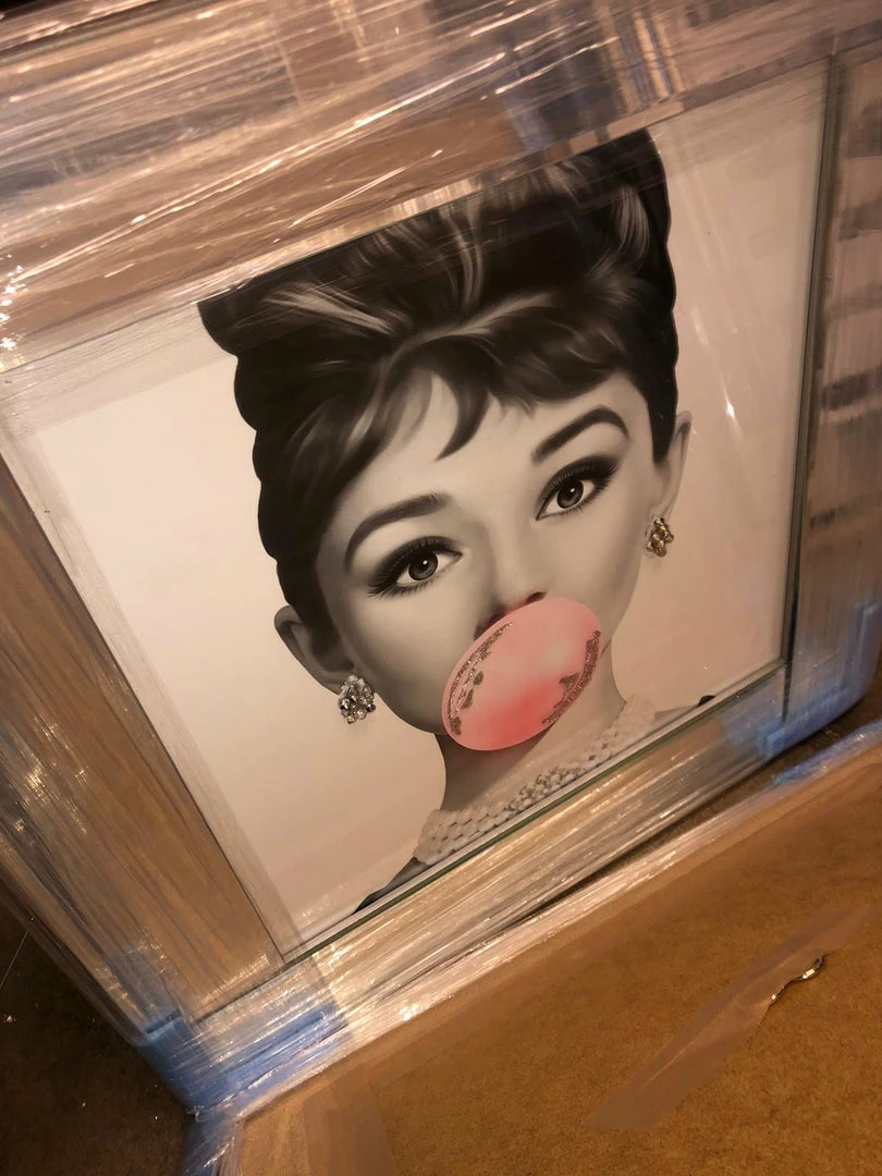 House Of Bling Furniture Boutique Bubble Gum Queen 3D Art Prints 3 House Of Bling Furniture Boutique Bubble Gum Queen 3D Art Prints