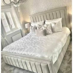 House Of Bling Furniture Boutique Royal Charleston Bed