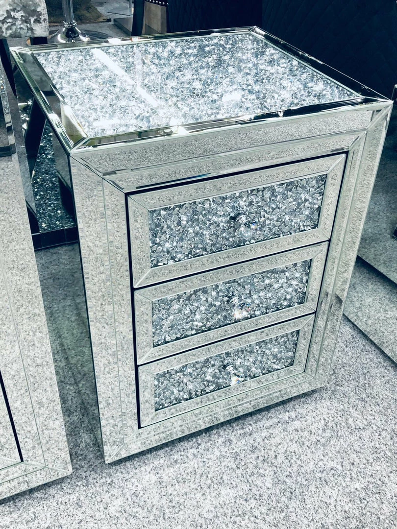 House Of Bling Furniture Boutique Sparkle Crushed Diamond Bedside Drawers Bedside Cabinets 3 House Of Bling Furniture Boutique Sparkle Crushed Diamond Bedside Drawers Bedside Cabinets