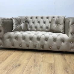 House Of Bling Furniture Boutique Sofas Windermere Chesterfield Sofa