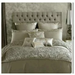 House Of Bling Furniture Boutique Beds Dolly Divan Bed