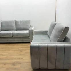 House Of Bling Furniture Boutique Oxford Sofa
