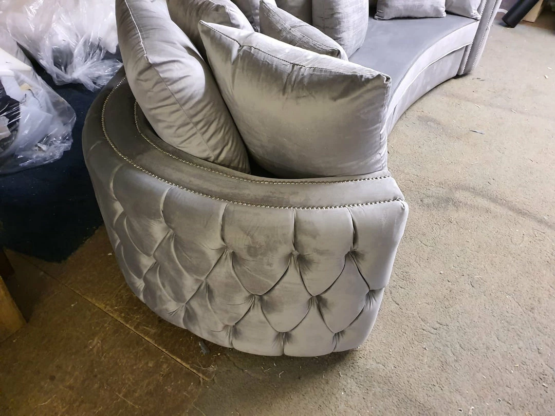 House Of Bling Furniture Boutique Curved London Luxury Sofa. 9 House Of Bling Furniture Boutique Curved London Luxury Sofa.