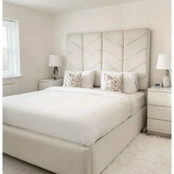 House Of Bling Furniture Boutique Beds Royal Duke Bed