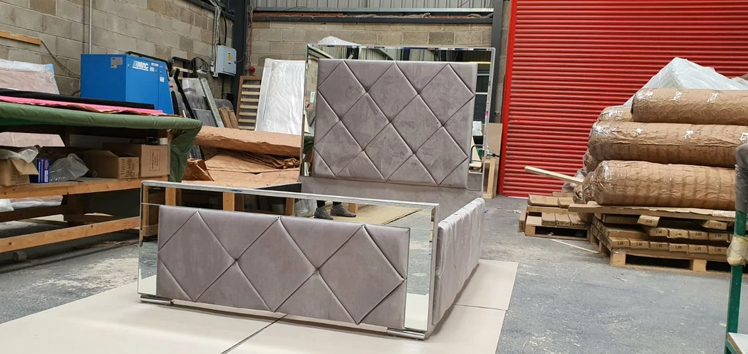 House Of Bling Furniture Boutique Royal Cheshire Mirrored Bed Beds 6 House Of Bling Furniture Boutique Royal Cheshire Mirrored Bed Beds