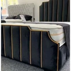 House Of Bling Furniture Boutique Jack 9 Piping Bed